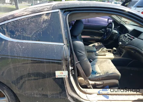 2011 Honda Accord 3.5 Ex-L из США, поврежденный, VIN 1HGCS2B82BA005043